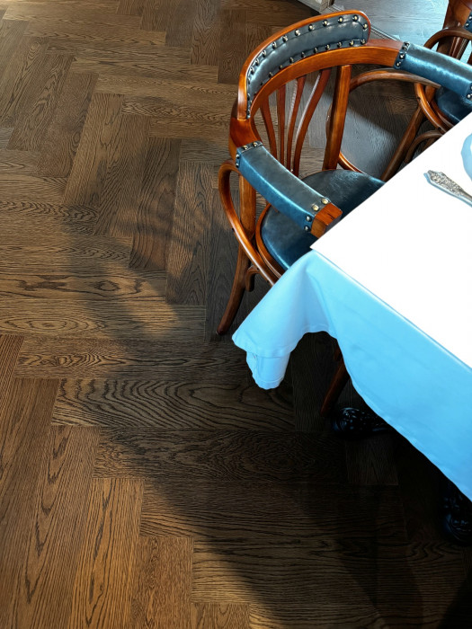 Кварцевый SPC паркет Quartz Parquet Дуб Рустикальный 33-410 браш Английская Ёлка (635х127х5мм)