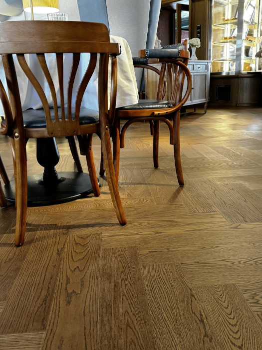 Кварцевый SPC паркет Quartz Parquet Дуб Рустикальный 33-410 браш Английская Ёлка (635х127х5мм)